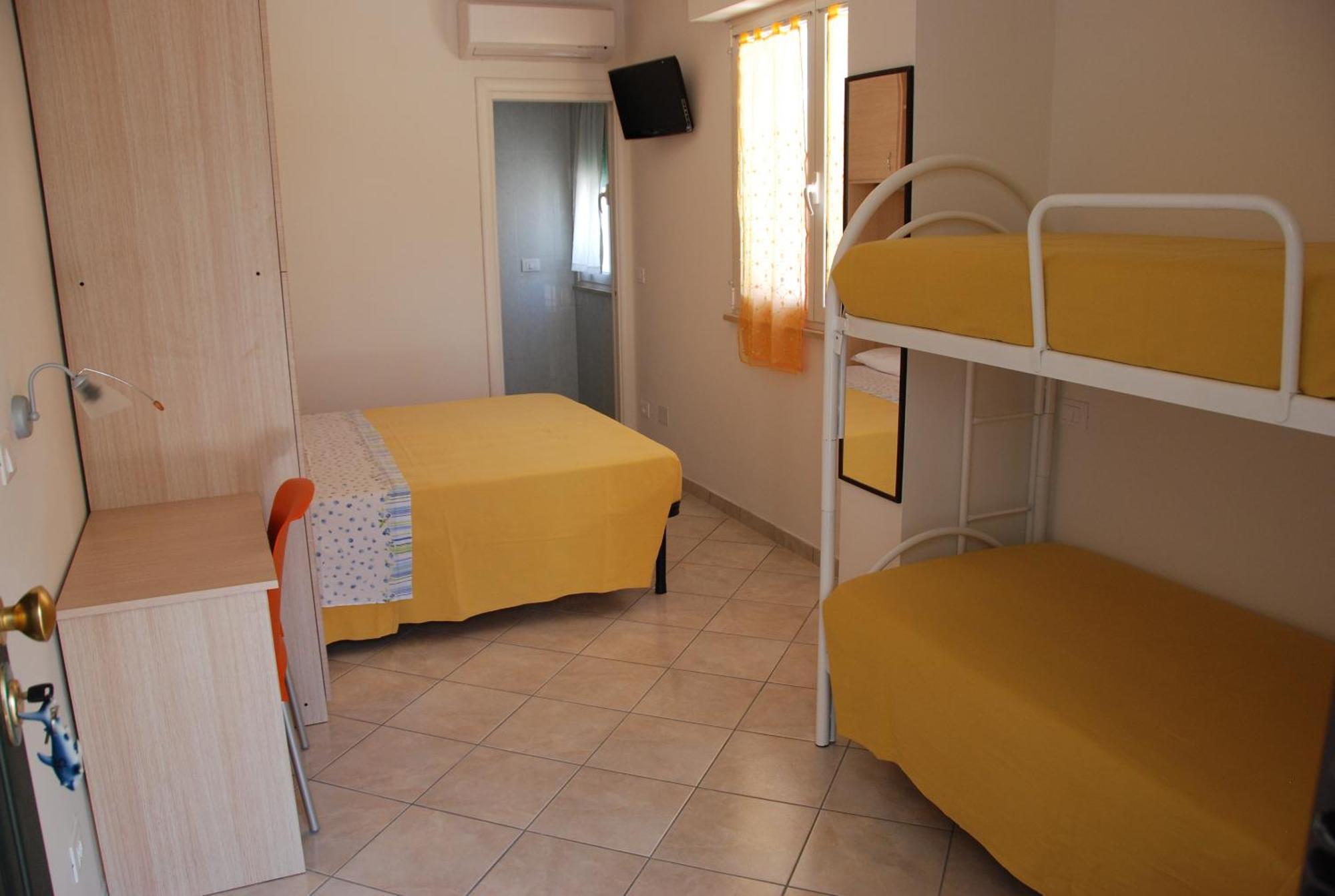 Hotel La Playa San Benedetto del Tronto Exterior photo