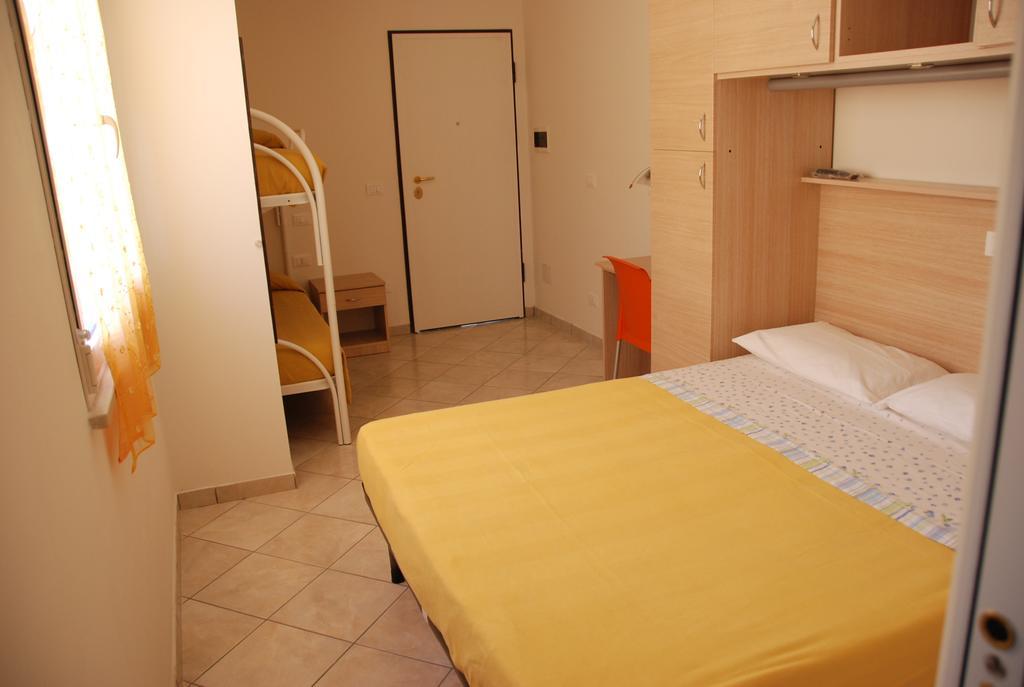 Hotel La Playa San Benedetto del Tronto Exterior photo