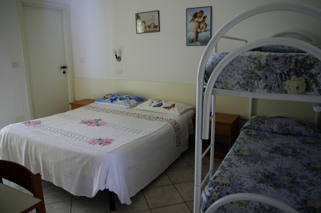 Hotel La Playa San Benedetto del Tronto Exterior photo